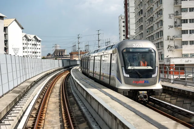 An MRT train on the elevated line, the rail link that serves Damansara Heights