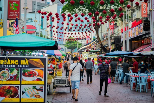 Jalan Alor food street in Bukit Bintang