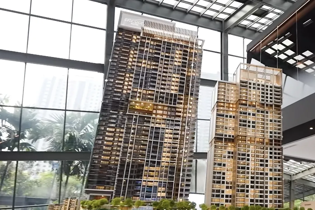The scale model of Enlace Suites II at the showroom