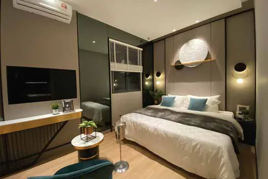 A bedroom at Laurel Residence