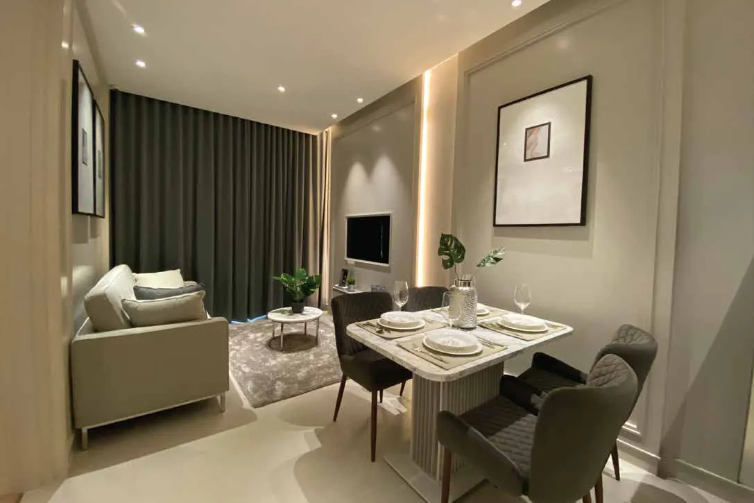 A living and dining room at Laurel Residence